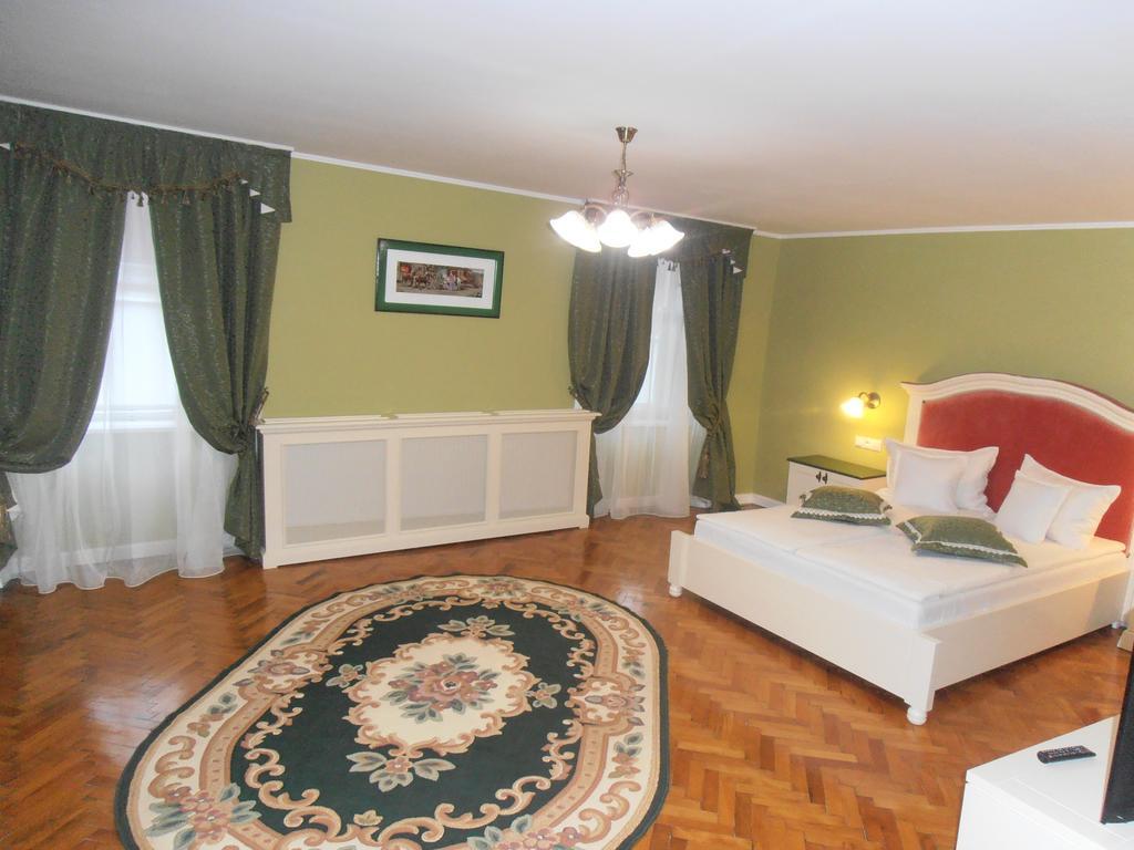 Zum Weissen Lamm Residence Sibiu Room photo