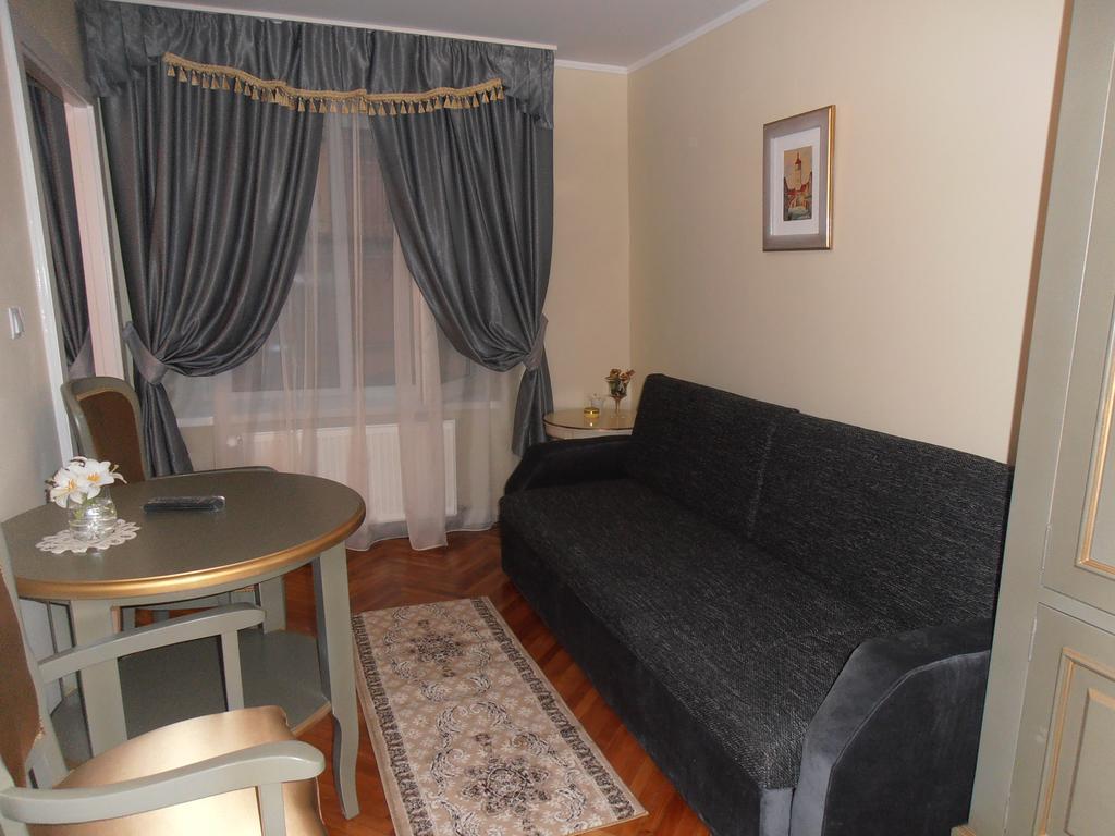 Zum Weissen Lamm Residence Sibiu Room photo
